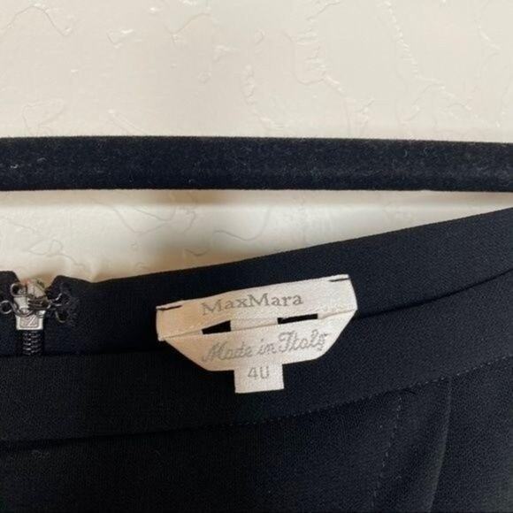 MaxMara Black Pleated Knee Length Skirt 6 - Picture 4 of 7